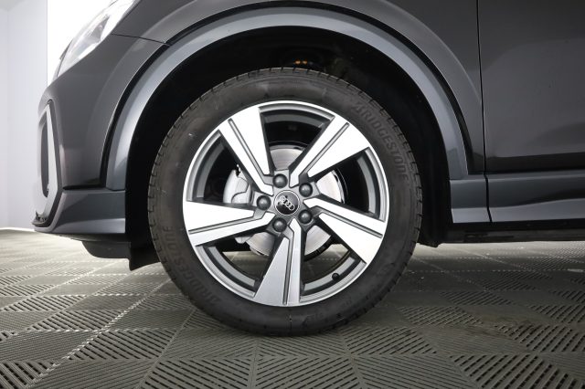 AUDI Q2 usata 8