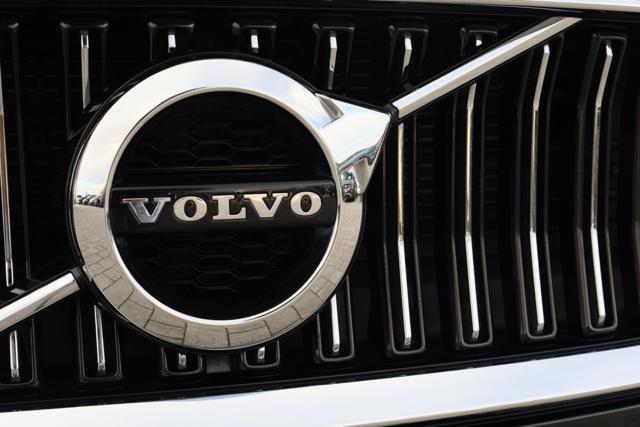 VOLVO V60 usata, con Specchietti laterali elettrici