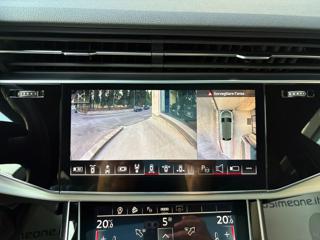 AUDI Q8 usata, con Portellone posteriore elettrico