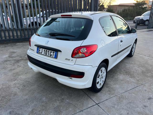 PEUGEOT 206 usata, con Alzacristalli elettrici