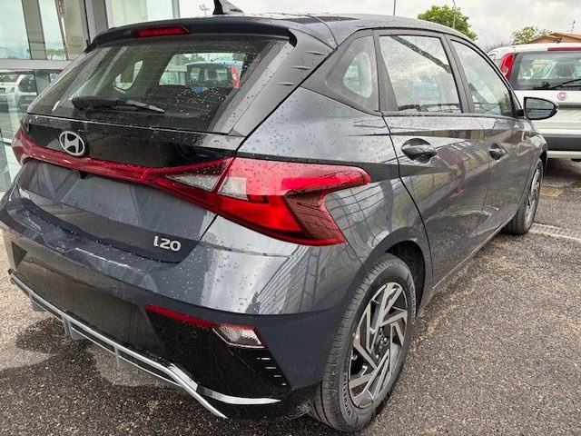 HYUNDAI i20 usata, con Antifurto