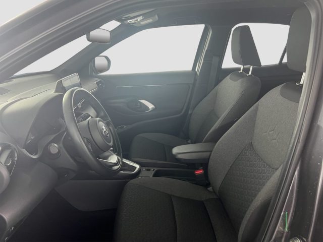 TOYOTA Yaris Cross usata 8