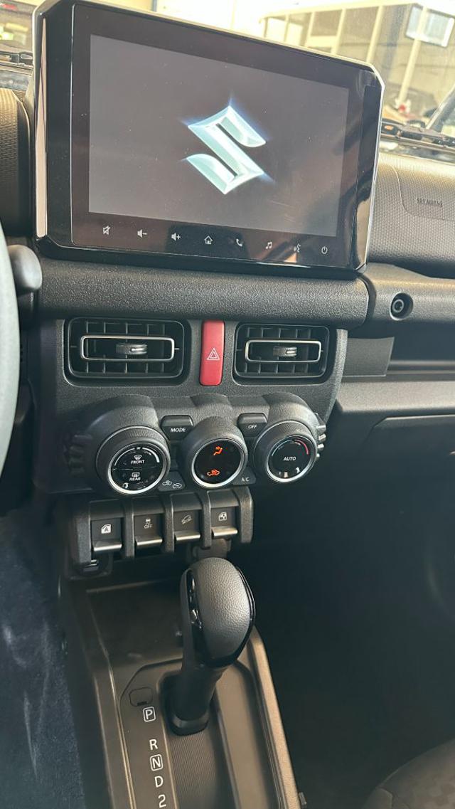 SUZUKI Jimny usata, con ESP