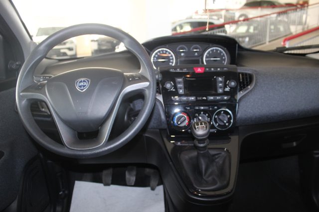 LANCIA Ypsilon usata, con Servosterzo