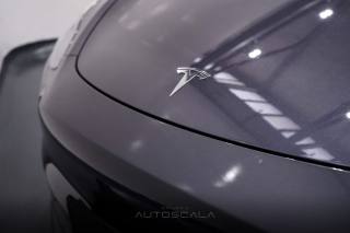TESLA Model Y usata, con Vivavoce