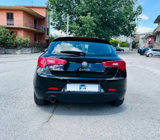 ALFA ROMEO Giulietta usata, con Airbag