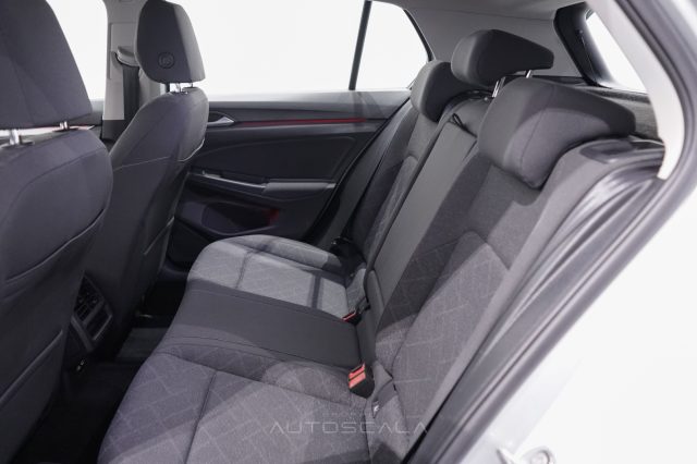 VOLKSWAGEN Golf usata, con Autoradio digitale