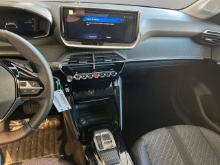 PEUGEOT 208 usata, con Sensori di parcheggio posteriori