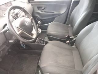 LANCIA Ypsilon usata, con Specchietti laterali elettrici