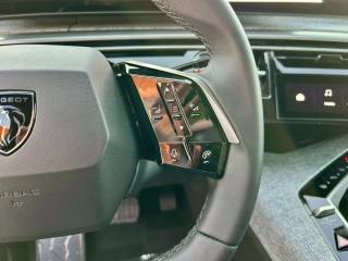 PEUGEOT 3008 usata, con Airbag testa