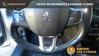 PEUGEOT 208 usata, con Volante in pelle