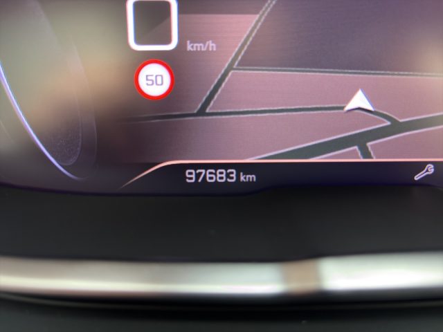 PEUGEOT 3008 usata, con Servosterzo