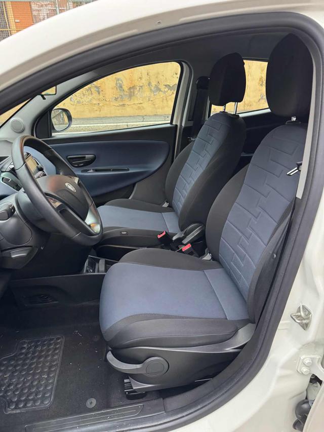 LANCIA Ypsilon usata, con Servosterzo