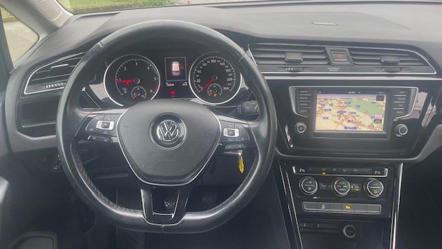 VOLKSWAGEN Touran usata, con Cruise Control