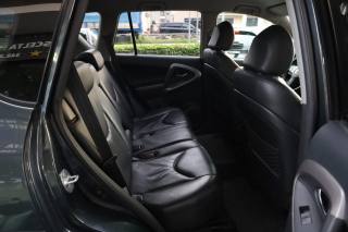 TOYOTA RAV 4 usata, con Controllo automatico clima
