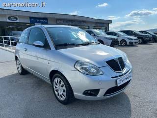 LANCIA Ypsilon usata, con Airbag