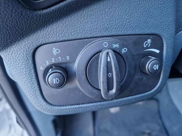 FORD C-Max usata, con Sedile posteriore sdoppiato