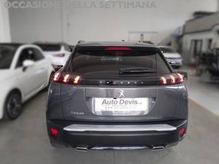 PEUGEOT 2008 usata, con Airbag