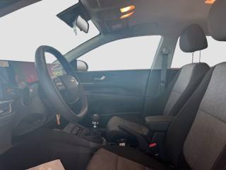 KIA Stonic usata 8