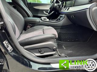 MERCEDES-BENZ E 200 usata, con Vetri oscurati