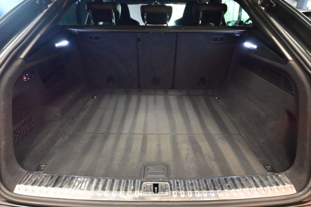 AUDI Q8 usata 30