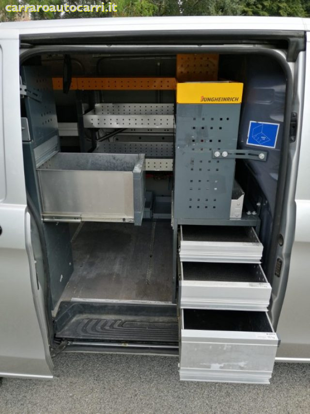 MERCEDES-BENZ Vito usata, con Boardcomputer