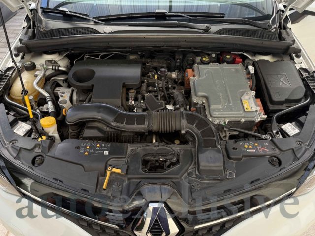 RENAULT Clio usata, con Sistema di navigazione