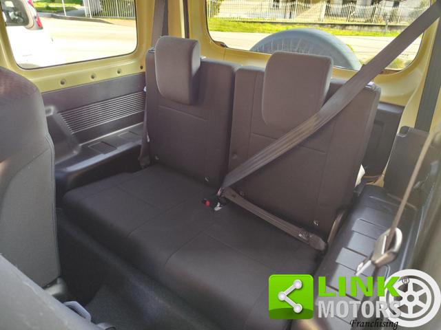 SUZUKI Jimny usata, con Autoradio