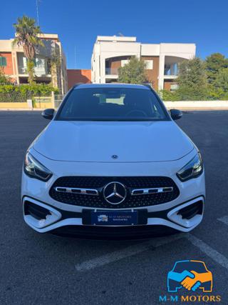 MERCEDES-BENZ GLA 200 usata, con Airbag