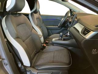 RENAULT Captur usata, con Volante in pelle