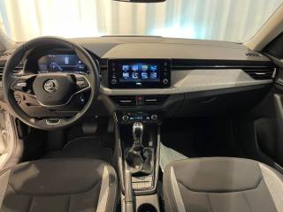 SKODA Kamiq usata, con Autoradio