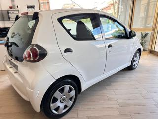 TOYOTA Aygo usata, con Chiusura centralizzata