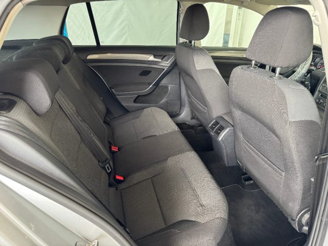 VOLKSWAGEN Golf usata 22