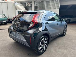 TOYOTA Aygo X usata, con Autoradio