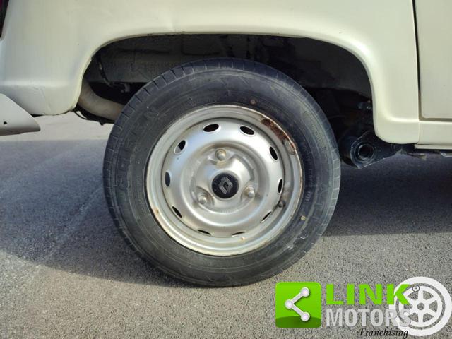 RENAULT R 4 usata 11