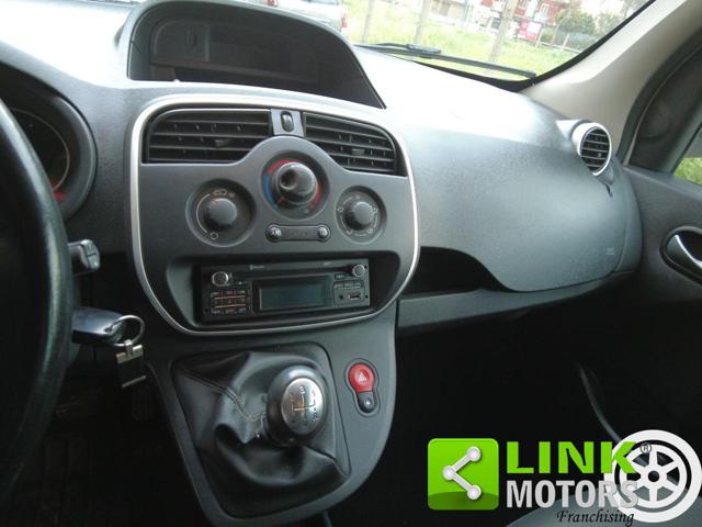 RENAULT Kangoo usata, con Park Distance Control