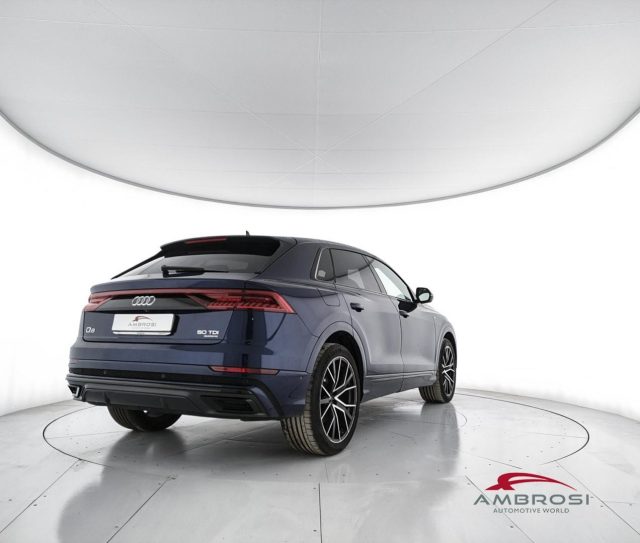 AUDI Q8 usata 2