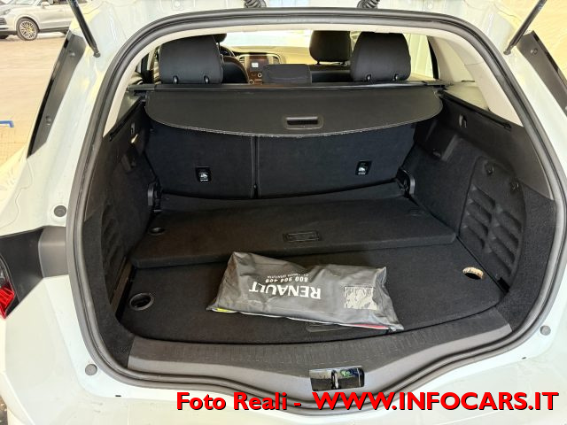 RENAULT Megane usata, con Touch screen