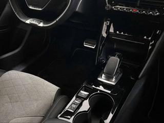 PEUGEOT 208 usata, con Touch screen