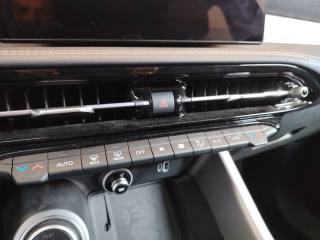 ALFA ROMEO Tonale usata, con Autoradio digitale
