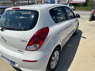 HYUNDAI i20 usata, con Antifurto