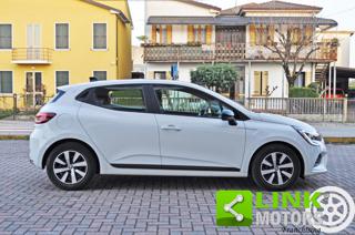 RENAULT Clio usata, con Autoradio