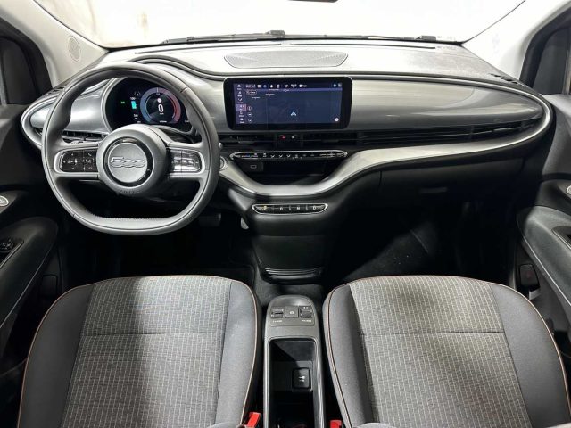 FIAT 500e usata, con Regolazione elettrica sedili