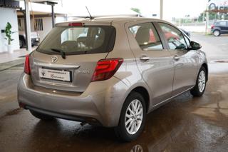 TOYOTA Yaris usata, con Cerchi in lega