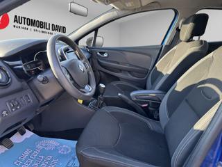 RENAULT Clio usata, con Autoradio