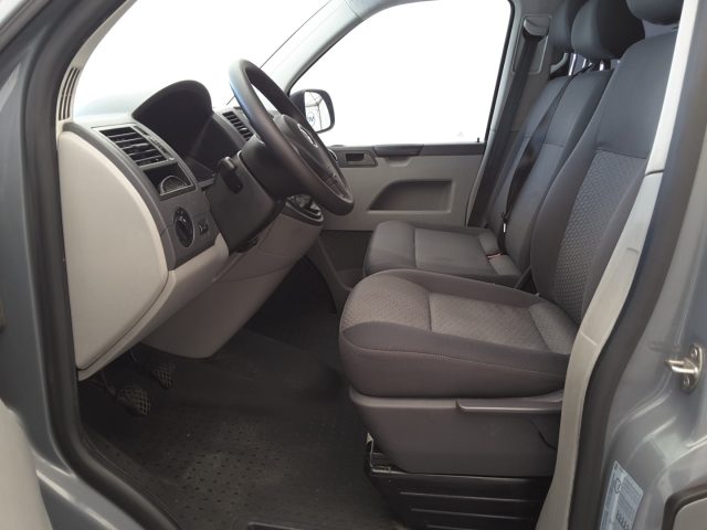 VOLKSWAGEN Caravelle usata, con Alzacristalli elettrici