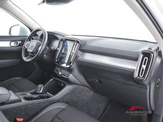 VOLVO XC40 usata 11