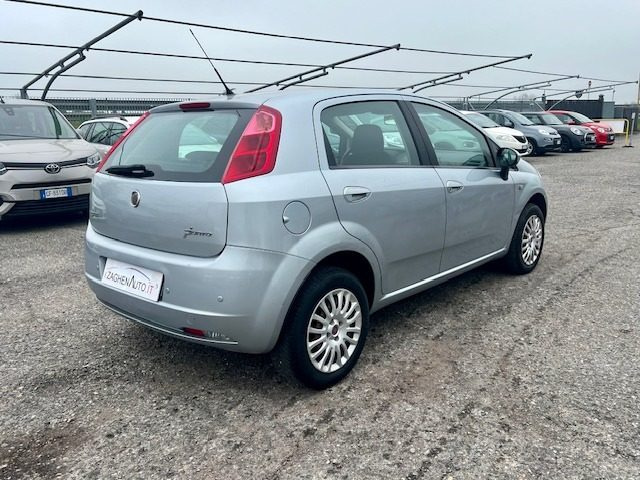 FIAT Grande Punto usata, con Alzacristalli elettrici