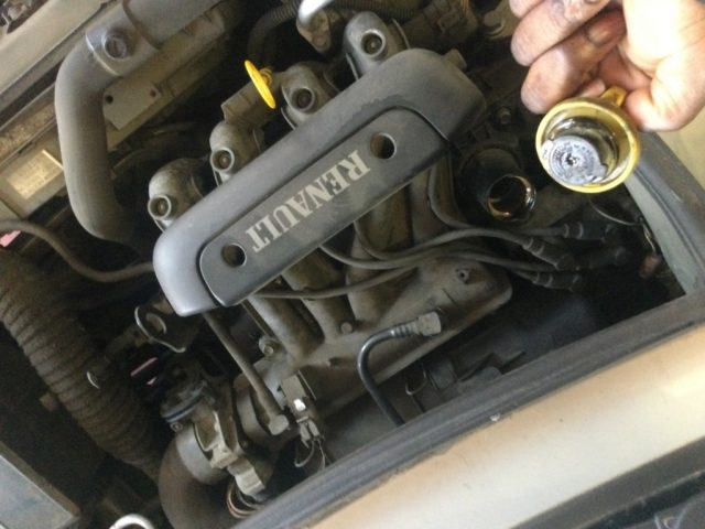 RENAULT Twingo usata, con Specchietto retrovisore con funzione antiabbagliamento
