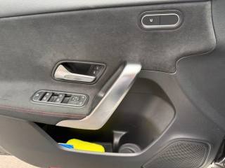 MERCEDES-BENZ A 180 usata, con Controllo trazione